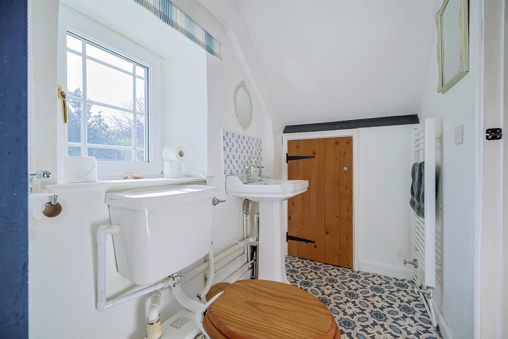 Milan House & Cottage, Overton Lane, Port Eynon, Swansea, SA3 1NR